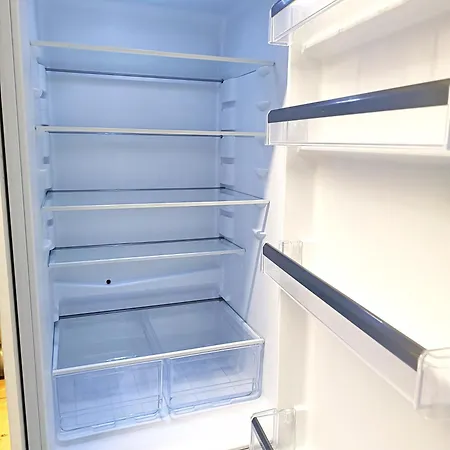 Alfahome Kopcinskiego Parking דירה *
